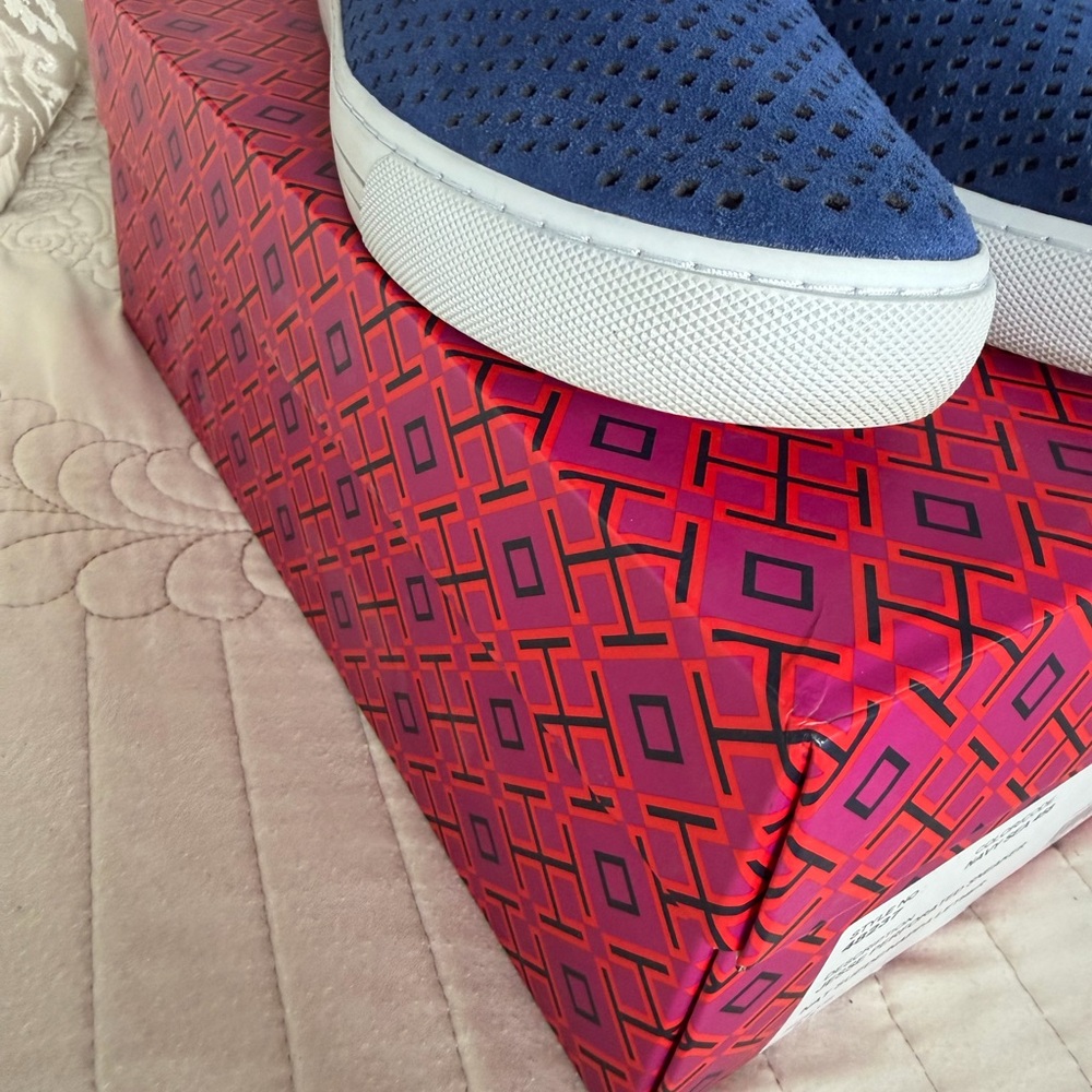 Tory Burch - Navy Blue Slip-On Sneakers - NWOT - Picture 10 of 11